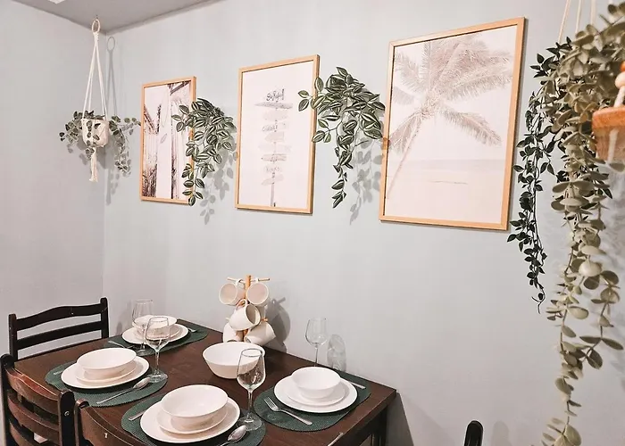 Apartment Luxury 2br In Makati With Billiard & Netflix