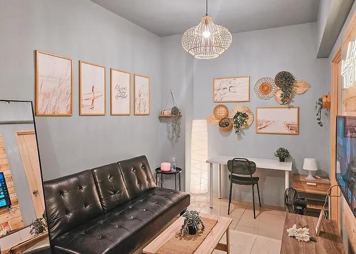 Apartment Luxury 2br In Makati With Billiard & Netflix Manila