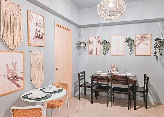 Luxury 2br In Makati With Billiard & Netflix *