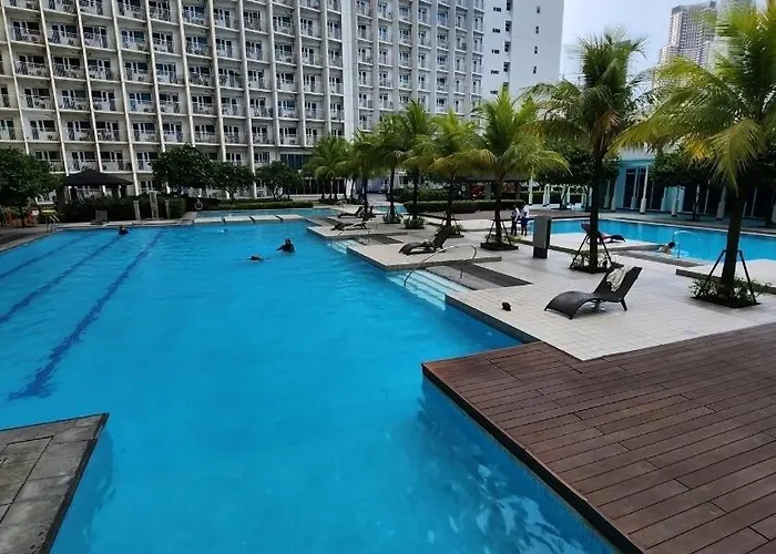 Apartment Luxury 2br In Makati With Billiard & Netflix *